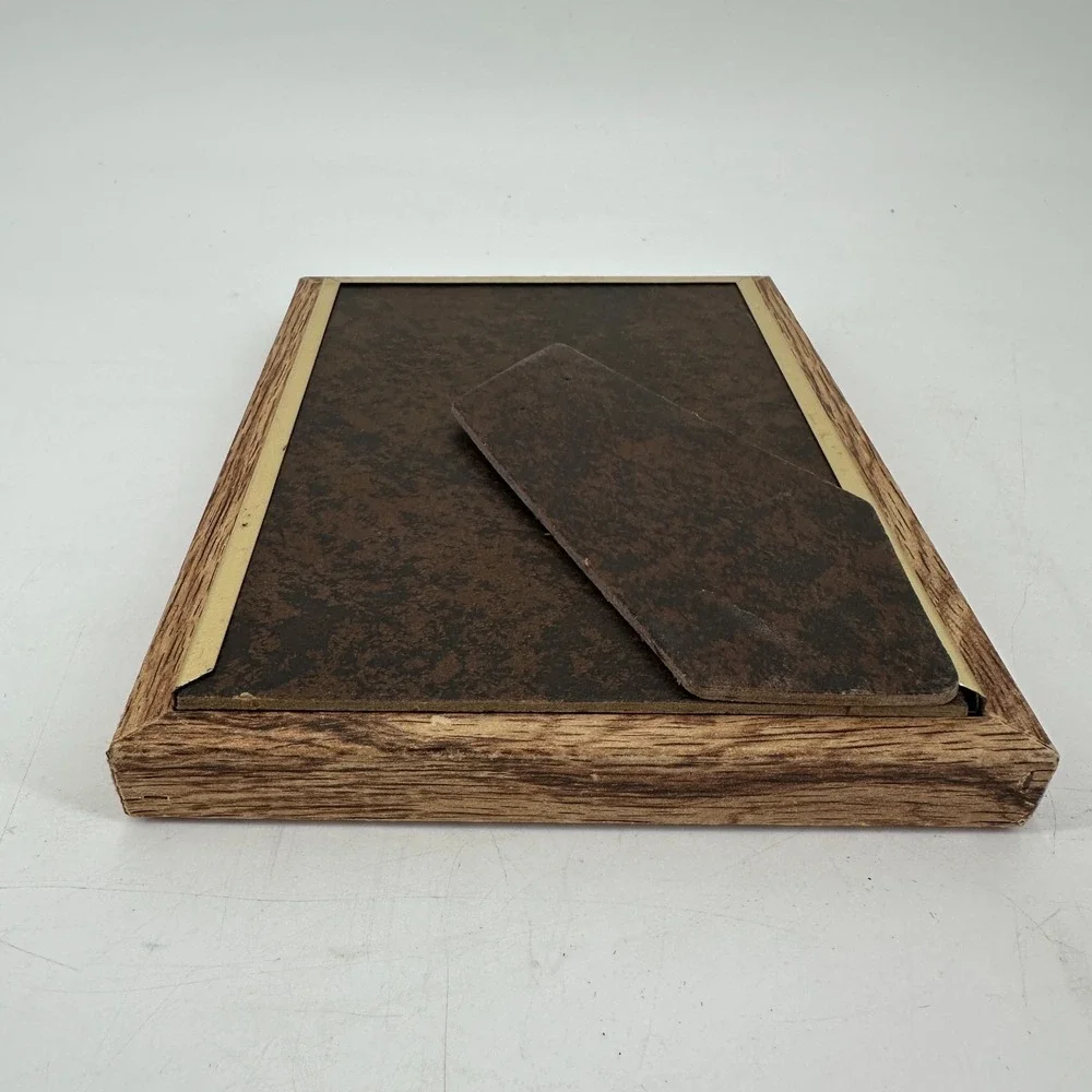 Vintage Rustic Wood Grain Picture Frame 5x7 Gold Tone Trim Tabletop‎